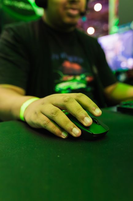 世界杯情报：法国主帅德尚参加完母亲葬礼后已归队
